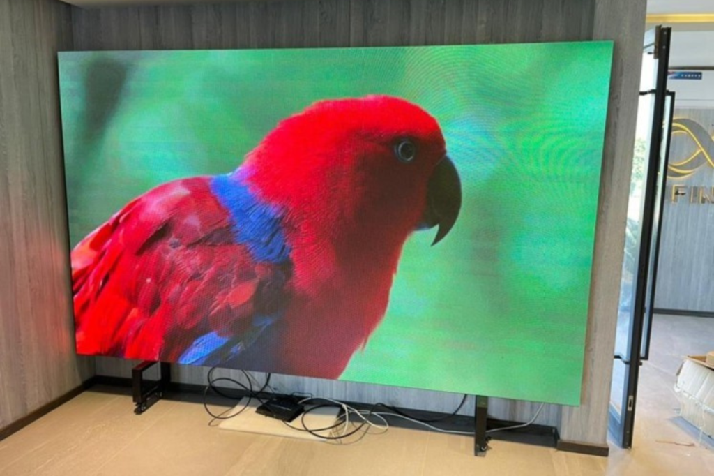 The picture of a high Graphics indoor LED in the TV Launch by pointing that LED Screen Instead of Projection.