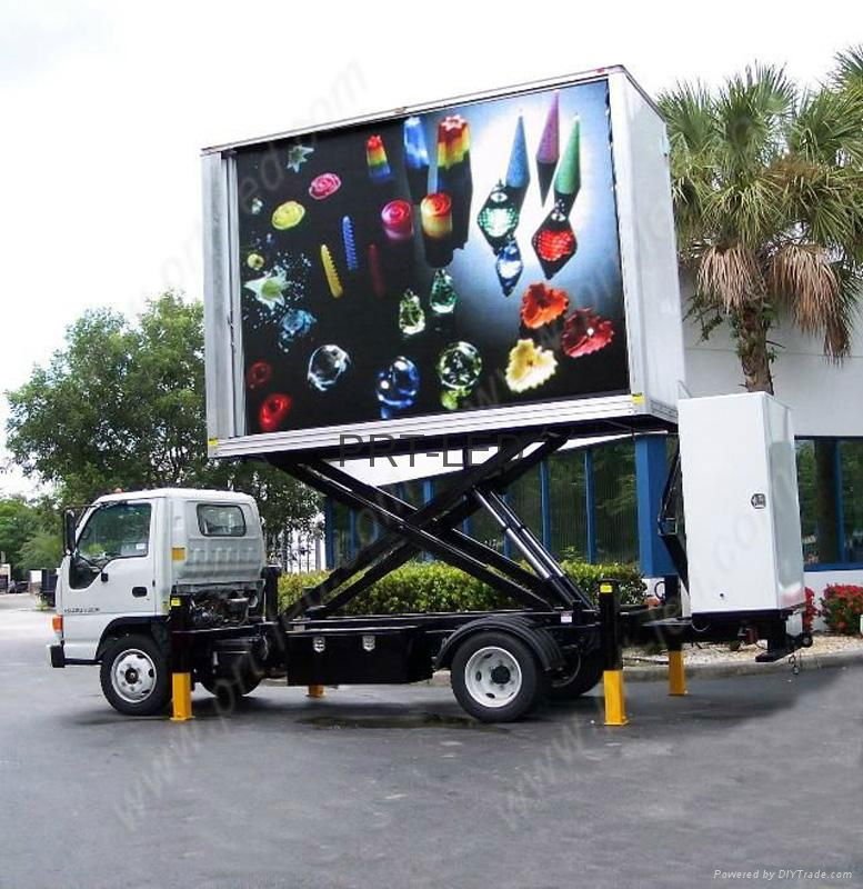 Vehicle LED Screens for Advertising